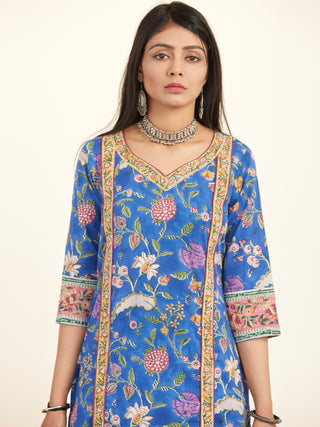 Jashn Ada Set Of Kurta Salwar Pants Dupatta