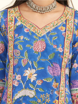 Jashn Ada Set Of Kurta Salwar Pants Dupatta