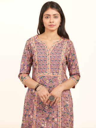 Jashn Vrishti Kurta