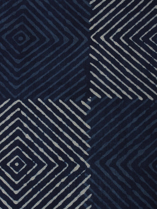Indigo White Hand Block Printed Cotton Cambric Fabric Per Meter - F0916154