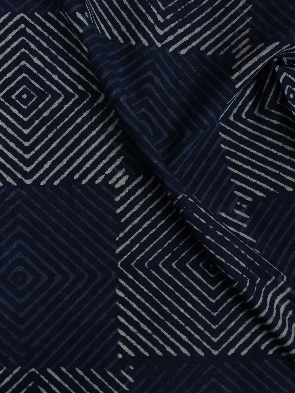 Indigo White Hand Block Printed Cotton Cambric Fabric Per Meter - F0916154