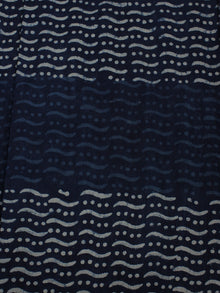Indigo White Hand Block Printed Cotton Cambric Fabric Per Meter - F0916138