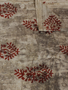 Beige Red Hand Block Printed Cotton Cambric Fabric Per Meter - F0916125