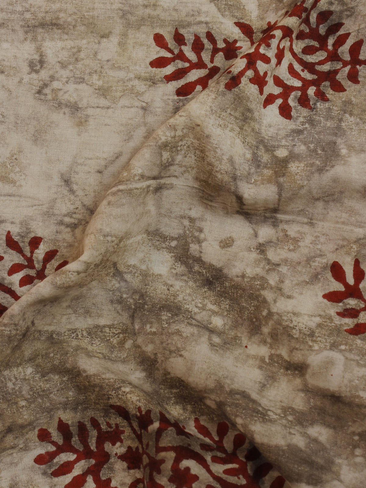 Beige Red Hand Block Printed Cotton Cambric Fabric Per Meter - F0916125