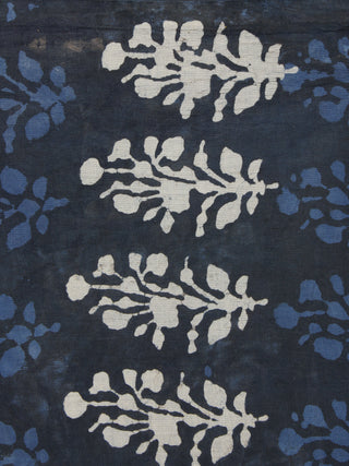 Dark Indigo White Hand Block Printed Cotton Fabric Per Meter - F001F772