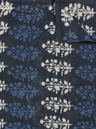 Dark Indigo White Hand Block Printed Cotton Fabric Per Meter - F001F772