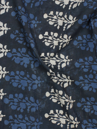 Dark Indigo White Hand Block Printed Cotton Fabric Per Meter - F001F772