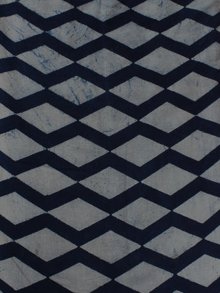 Indigo White Hand Block Printed Cotton  cambric Fabric Per Meter - F0916011