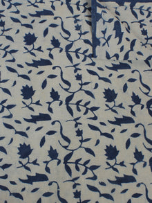 Indigo White Hand Block Printed Cotton  Cambric Fabric Per Meter - F0916012