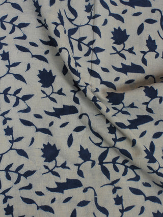 Indigo White Hand Block Printed Cotton  Cambric Fabric Per Meter - F0916012