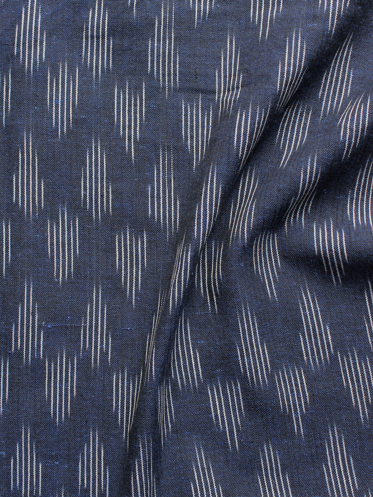 Blue White Pochampally Hand Woven Ikat Fabric Per Meter - F002F940