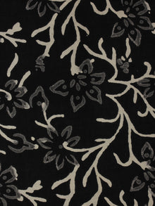 Black White Hand Block Printed Cotton  Cambric Fabric Per Meter - F0916059