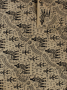 Beige Black Hand Block Printed Cotton  Cambric Fabric Per Meter - F0916060