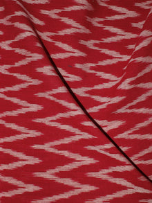Red White Pochampally Hand Weaved Ikat Fabric Per Meter - F0916654