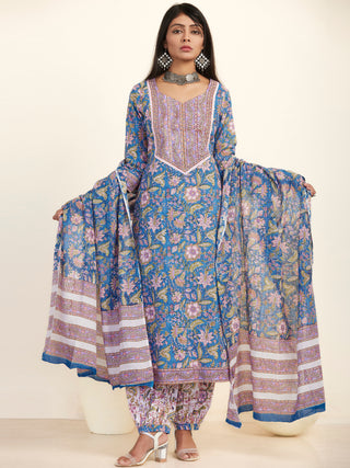 Jashn Farah Set Of Kurta Salwar Pants Dupatta