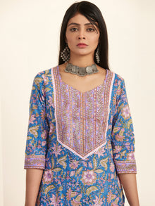 Jashn Farah Set Of Kurta Salwar Pants Dupatta