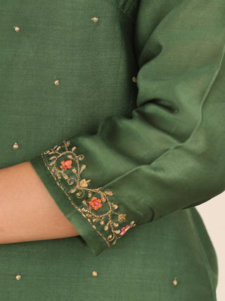 Utsav Zara Set Of Chanderi Silk Kurta Pants Dupatta
