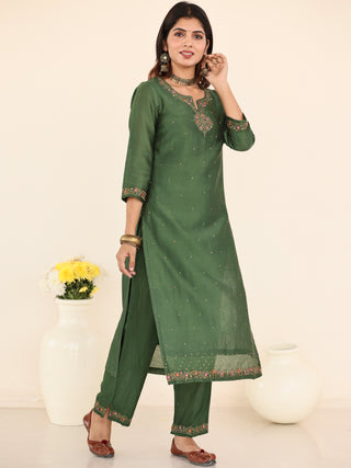 Utsav Zara Set Of Chanderi Silk Kurta Pants Dupatta
