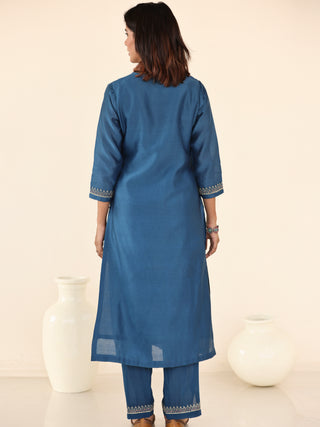 Utsav Sneha Set Of Chanderi Silk Kurta Pants Dupatta