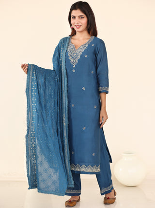 Utsav Sneha Set Of Chanderi Silk Kurta Pants Dupatta