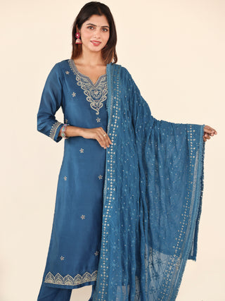 Utsav Sneha Set Of Chanderi Silk Kurta Pants Dupatta