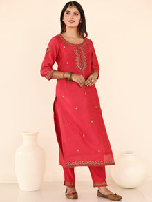 Utsav Resham Set Of Silk Kurta Pants Dupatta