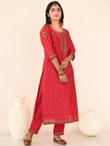 Utsav Resham Set Of Silk Kurta Pants Dupatta