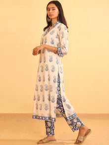 Rutba Jhalak - Set of Kurta Pants & Dupatta - KS12A2598D