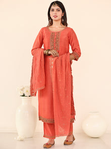 Utsav Meera Set Of Chanderi Silk Kurta Pants Dupatta
