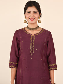 Utsav Raima Set Of Silk Kurta Pants Dupatta
