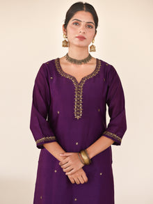 Utsav Aanya Set Of Chanderi Silk Kurta Pants Dupatta