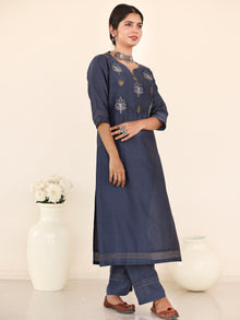 Utsav Kavya Set Of Chanderi Silk Kurta Pants Dupatta