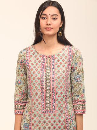 Nayab Aadab - Set of Kurta Pants & Kota Doria Dupatta - KS76E2556D