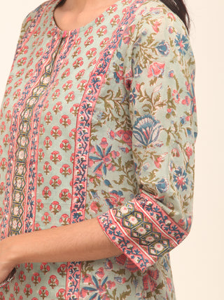 Nayab Aadab - Set of Kurta Pants & Kota Doria Dupatta - KS76E2556D