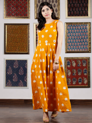 Mustard Ivory Long Sleeveless Ikat Knife Pleated Dress With Side Pockets - D32F1458