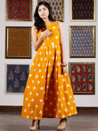 Mustard Ivory Long Sleeveless Ikat Knife Pleated Dress With Side Pockets - D32F1458