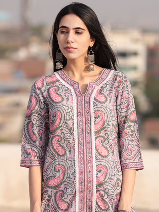 Nayab Paisley - Set of Kurta Salwar Pants & Dupatta - KS78H2536D