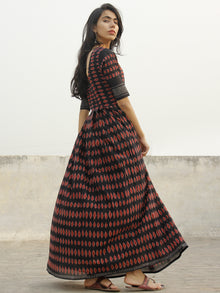 Naaz Azia - Black Maroon Grey Long Hand Block Cotton Dress With Knife Pleats & Lining - DS43F001
