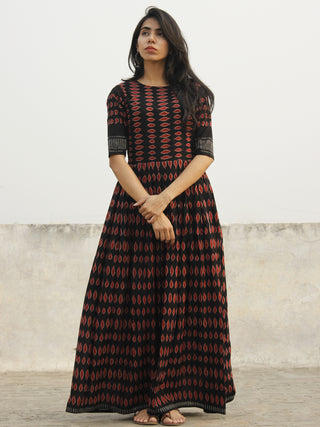 Naaz Azia - Black Maroon Grey Long Hand Block Cotton Dress With Knife Pleats & Lining - DS43F001