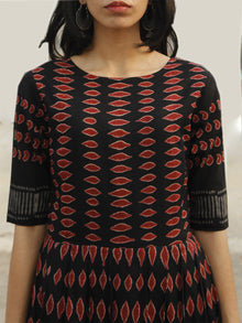 Naaz Azia - Black Maroon Grey Long Hand Block Cotton Dress With Knife Pleats & Lining - DS43F001