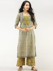 Bahaar Aadab - Set of Kurta Palazzo & Dupatta - KS03C2263D
