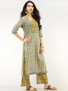 Bahaar Aadab - Set of Kurta Palazzo & Dupatta - KS03C2263D