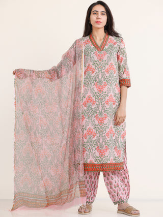 Jashn Mohak Set Of Kurta Pants Kota Doria Dupatta