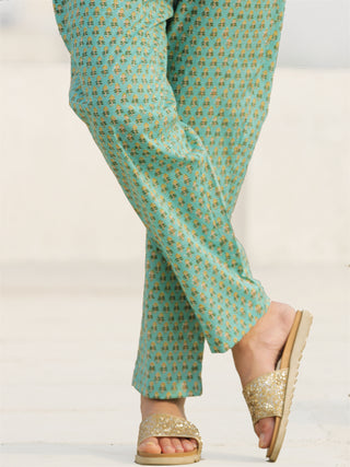 Nayab Abeeha - Set of Anarkali Kurta Pants & Dupatta - KS13H2541D