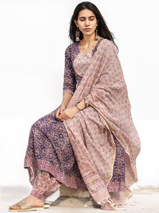 Nayab Beena - Set of Anarkali Kurta Salwar Pants & Dupatta - KS69C2530D