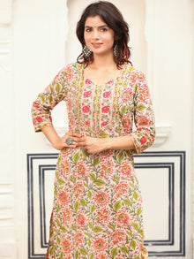 Jashn Simran Set Of Kurta Pants Dupatta