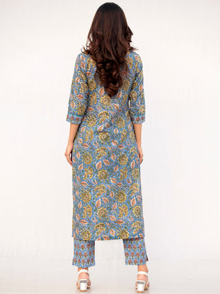 Megha Naina Kurta