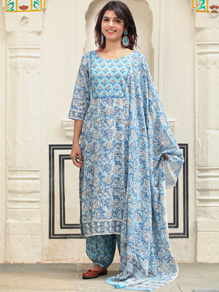 Jashn Naina Set Of Kurta Salwar Pants Dupatta