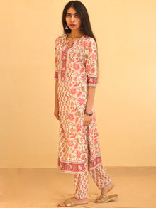 Nayab Gulzar - Kurta Pants & Kota Doria Dupatta - KS08A2563D