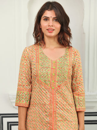 Jashn Kohinoor Set Of Kurta Salwar Pants Dupatta